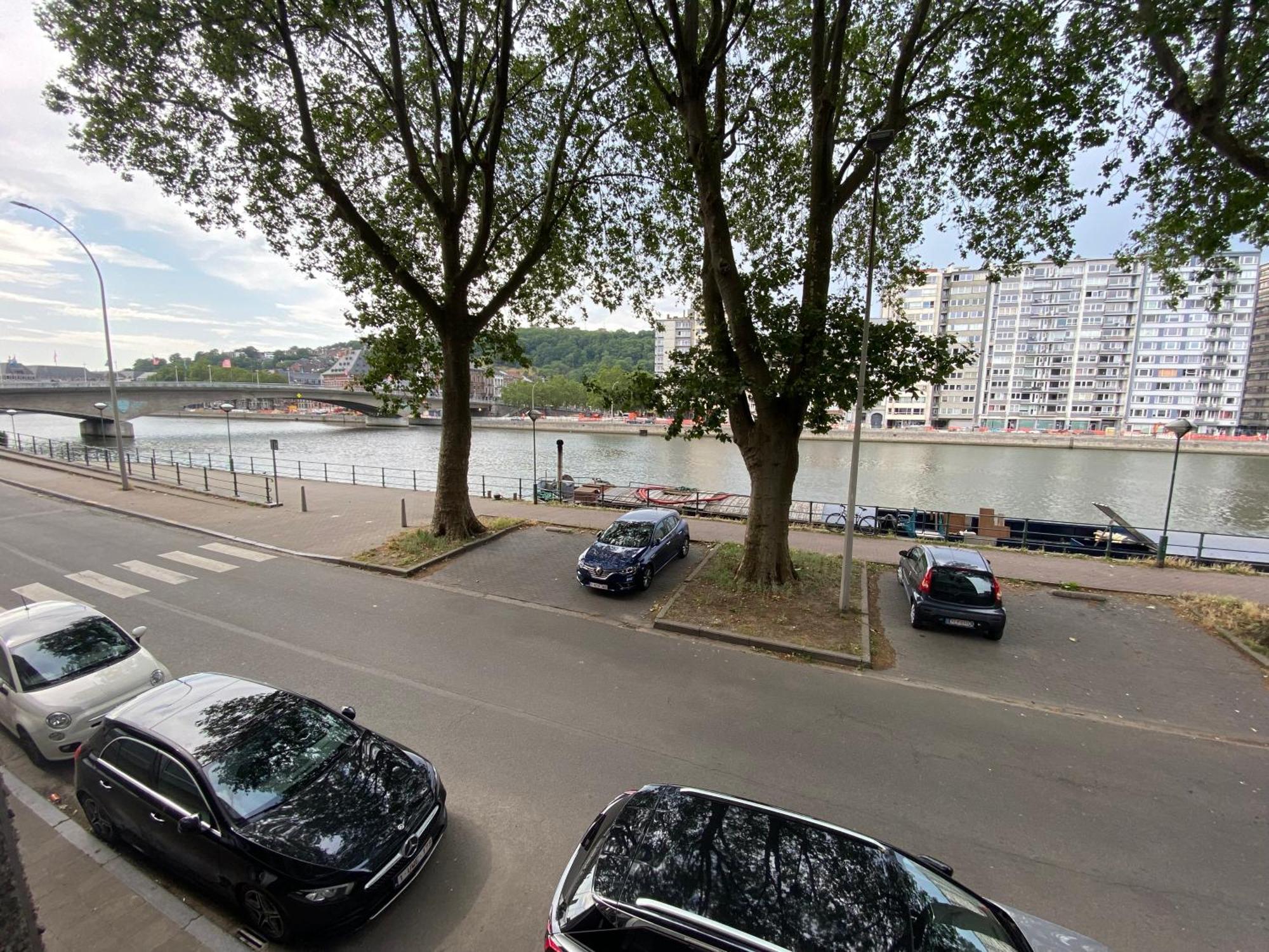 "Coeur De Meuse" - Appartement Tout Confort A Liege Ngoại thất bức ảnh